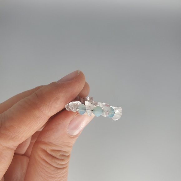 Clear and Blue Swarovski Beaded Ring - Picture 4 of 8